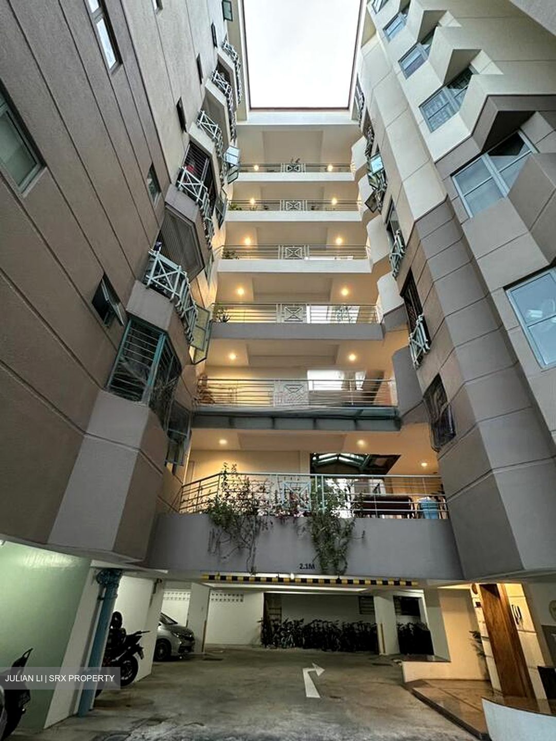 West Bay Condominium (D5), Condominium #500095091